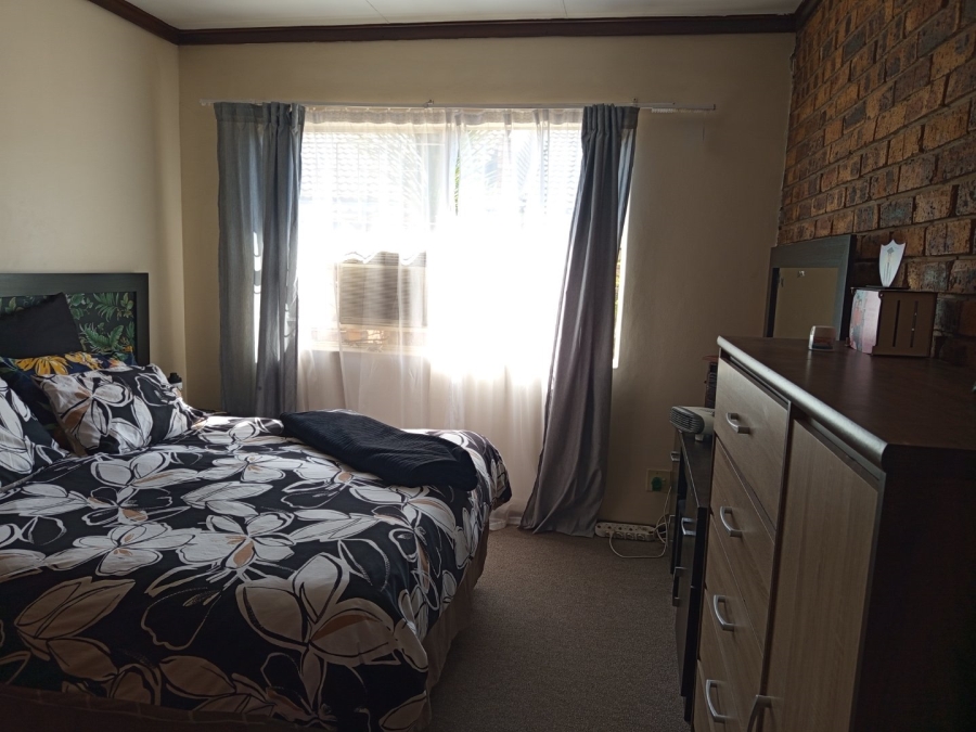2 Bedroom Property for Sale in Hospitaalpark Free State